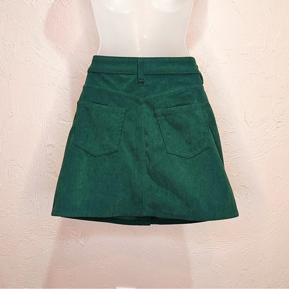 Hunter Green Button Front Corduroy Mini Skirt Women's 5 NWOT Casual Everyday - Picture 2 of 5